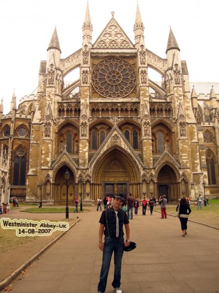 <font color=ff00ff>L'abbaye de Westminster </font>